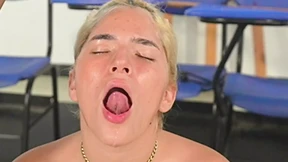 Spit in my mouth, then deep tongue kiss GGmansion
