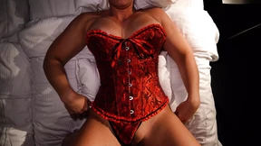 Blowjob Beguiling Bimbo Flaunts Fresh Frilly Fruit