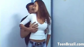 Big Natural&#x5DF4;&#x897F;Teens Banged Hard