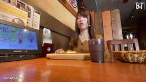 Alluring Asian teen babe blows hot load to face
