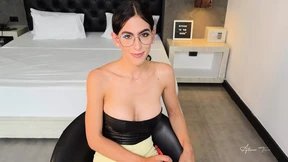 Blindfolded secretary's sultry skills get unleashed as she submits to her dominant CEO's desires on a plush office couch Blindfolded secretary's sultry skills get unleashed as she submits to her dominant CEO's desires on a plush office couch