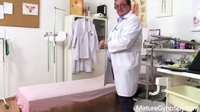Mature Gyno Doctor Uses Cam For Explicit Patient Recordings