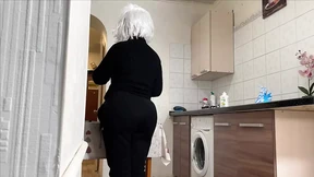 Stepmom's XXX Surprise: Huge Ass&#x1F351;, Raw Anal&#x1F44C; Pleasures