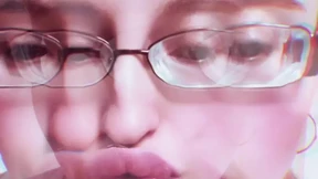 Nude Lipped Chick Cranks Up Your&#x6B32;&#x706B;&#x711A;&#x8EAB;