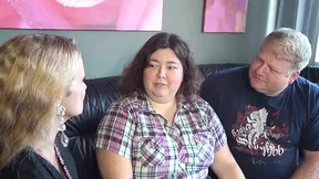 Spectacular three-way for mature femmes - 4