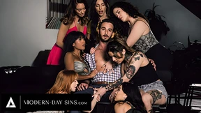 MODERN-DAY SINS - Ember Snow & Madi Collins Reverse Gangbang Their Leader MODERN-DAY SINS - Ember Snow & Madi Collins Reverse Gangbang Their Leader