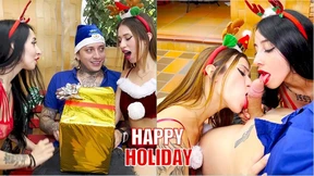 Santa sacks some eager cock🍆 for Christmas morning carnal delivery Santa sacks some eager cock🍆 for Christmas morning carnal delivery