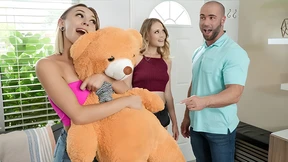 Sis's Slammin' Cock&#x1F32D; Fight for Stepbro's Meatstick