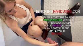 Sexy Collegian Delights in Forbidden Touching: Ignoring the Beef, She Teases the Testicles Only Sexy Collegian Delights in Forbidden Touching: Ignoring the Beef, She Teases the Testicles Only
