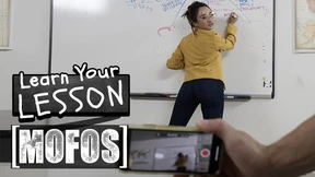 Isabella the Teacher Ends Class Early for a Naughty😈 Pussy🌮️ Lick Isabella the Teacher Ends Class Early for a Naughty😈 Pussy🌮️ Lick