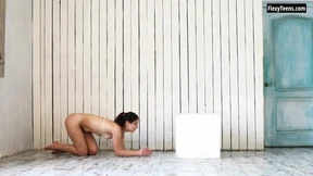 Kim Nadara, gorgeous gymnast, flashing her pussy🌮️, spreading thighs in a steamy XXX move Kim Nadara, gorgeous gymnast, flashing her pussy🌮️, spreading thighs in a steamy XXX move