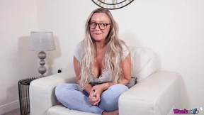 Slow-learning slo-mo solo sesh gets Beth off in a major way
\

\
[MORE GRAPHIC DETAILS HERE]