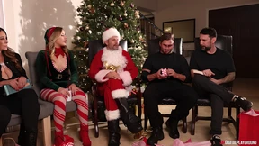 DIGITALPLAYGROUND - The Holdup Crew Buys Secret🤫 Santa Outfits BTS Style