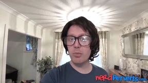Blowjob babe Valentina Bianco devours nerd's schlong on amateur casting couch Blowjob babe Valentina Bianco devours nerd's schlong on amateur casting couch