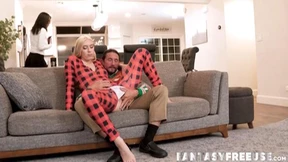 Christmas Passion: Brunette Sees Girlfriend Sucking A Guy
