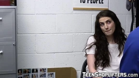 Aria Carson, Repeated Thieve, Gets F*cked By Cops