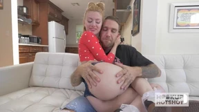Blondie Kennedy gets her face blasted by pounding cock🍆 like a wild animal! Blondie Kennedy gets her face blasted by pounding cock🍆 like a wild animal!