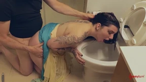 Toilet Goddess submits to anal swirlies,Pissing, and cum eating