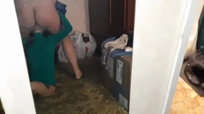 Квартирный переезд превратился в очень страстный секс перед зеркалом - lesbian_illusion Квартирный переезд превратился в очень страстный секс перед зеркалом - lesbian_illusion