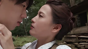 Blonde nurse goes wild for lover during wartime in 'Cena 1'