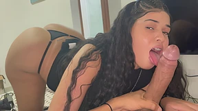 Juicy teen sweetheart craves raw tongue-lashing for her dripping wet snatch Juicy teen sweetheart craves raw tongue-lashing for her dripping wet snatch