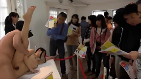 Juicy Lolitas Get Naked At Tokyo Exhibition Juicy Lolitas Get Naked At Tokyo Exhibition