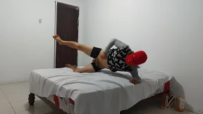 MAN WITH SMALL PENIS&#x1F346; USES INFLATABLE dildo FOR SELF-PLEASURE
