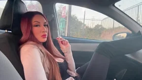 Blow job buffet with Italian mom's long locks, hookah hook-ups, and steamy smoke-filled romps