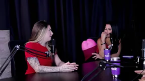 Double Dicks on Bruninha's Butt🍑 Double Dicks on Bruninha's Butt🍑