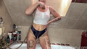 Wet or Dry? The Shower🚿 Challenge Wet or Dry? The Shower🚿 Challenge
