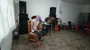 Sexy Instructor Teases Cachondo Student In Explicit Rhythm