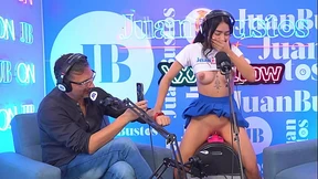 Little kinky Colombian Mayraoficial cums on the Sybian machine - Juan Bustos Podcast Little kinky Colombian Mayraoficial cums on the Sybian machine - Juan Bustos Podcast