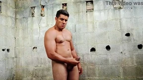 YURI GAÚCHO - BRAZILIAN MUSCLE MAN ANACONDA BIG CUMLOAD