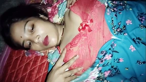 `Sister-in-law on the roof at night - Youth hidden in the moon!`