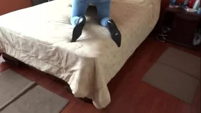 Hot stepmom gives me permission to masturbate with her big ass 