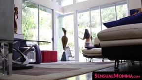 SensualMomma com - Stepdaughter's sunbathing disturbed by hot oral sex and surprise SensualMomma com - Stepdaughter's sunbathing disturbed by hot oral sex and surprise