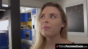 Bootylicious stepdaughter bounces on cock from behind