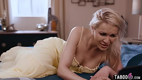 18yo's step sis' nasty surprise 18yo's step sis' nasty surprise