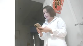 I was deceived by her photo, a middle-aging babe who rips off customers, not worth the cash I was deceived by her photo, a middle-aging babe who rips off customers, not worth the cash