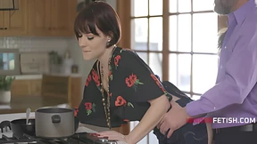 Mom & Stepdaughter Trade Wives' Pounds for Papa's Favors in Freaky Family Frenzy Mom & Stepdaughter Trade Wives' Pounds for Papa's Favors in Freaky Family Frenzy
