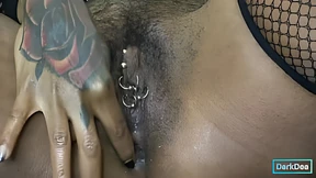 Cock🍆-Sucking Dark Dea Engages In Explicit Gyno Fetish With Dominant Bull Chap