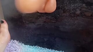 FOOTJOB e HANDJOB al mio CAZZONE  Joi