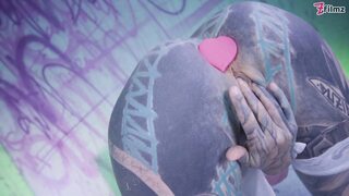 Glasses and Buttplug Tattooed TEEN Riding a Tattooed Dick Fucking DP Facial