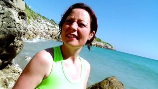 Beach sex with beautiful young girl