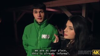 HUNT4K  Start with a nice striptease, get a big cock and lots of Christmas gifts!