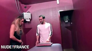 Oil-lubricated blonde prepares herself for penetrative massage pleasure