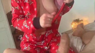 Holiday mood with even more sex  Unwrap the Christmas present and fill it with creampie! porn