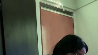 Colombian Woman Likes to Jump on My Cock