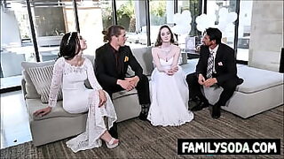 Hunks teach inexperienced girlfriends how to fuck