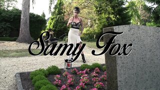 She is so sad bcs of her buried husband...she needs to find fucker as soon as possible